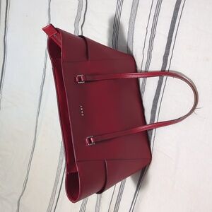 DKNY Bryant Medium Zippered Tote Bag